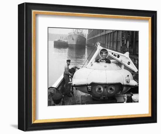 Jacques Cousteau (1910-1997)-null-Framed Photographic Print