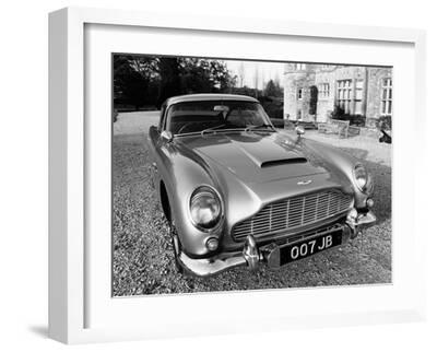 Larrini James Bond Aston Martin Goldfinger Art Print 