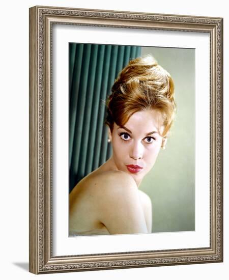 Jane Fonda dans les annees 60 (photo)-null-Framed Photo