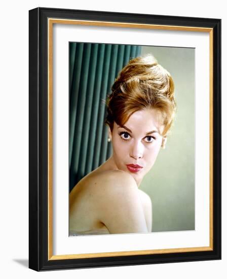 Jane Fonda dans les annees 60 (photo)-null-Framed Photo