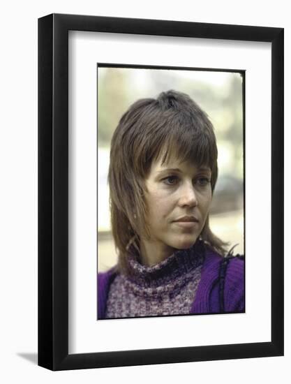 Jane Fonda-Bill Ray-Framed Photographic Print