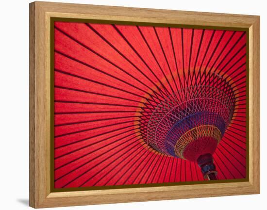 Japan, Kyoto, Higashiyama, Japanese Red Umbrella-Steve Vidler-Framed Premier Image Canvas