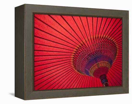 Japan, Kyoto, Higashiyama, Japanese Red Umbrella-Steve Vidler-Framed Premier Image Canvas