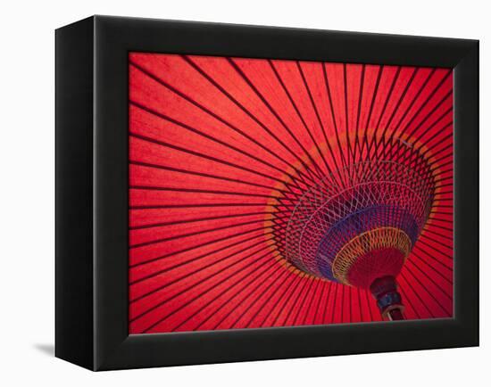 Japan, Kyoto, Higashiyama, Japanese Red Umbrella-Steve Vidler-Framed Premier Image Canvas