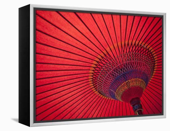 Japan, Kyoto, Higashiyama, Japanese Red Umbrella-Steve Vidler-Framed Premier Image Canvas