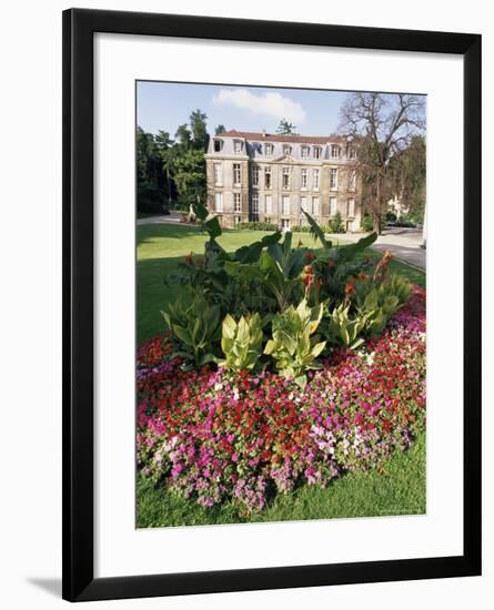 Jardin Des Plantes, Quartier Latin, Paris, France-Duncan Maxwell-Framed Photographic Print