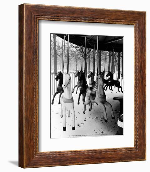 Jardin des Tuileries 1950-Izis-Framed Art Print