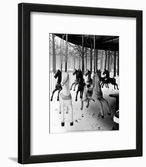 Jardin des Tuileries 1950-Izis-Framed Art Print