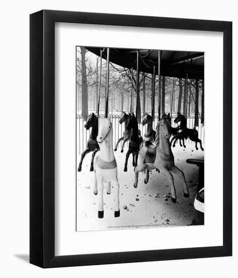 Jardin des Tuileries 1950-Izis-Framed Art Print