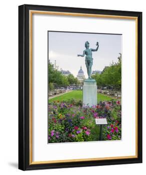 Jardin Du Luxembourg and statue-Sylvia Gulin-Framed Photographic Print