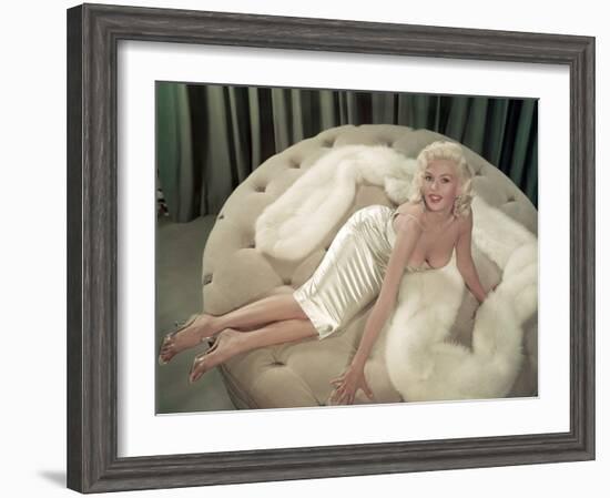 Jayne Mansfield Wearing a Close-Fitting Dress and a Fur Stole, C. 1956-null-Framed Photo