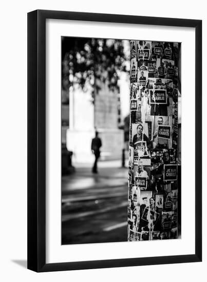 Je Suis Charlie Poster on A Light Pole-Emanuele Mazzoni-Framed Photographic Print