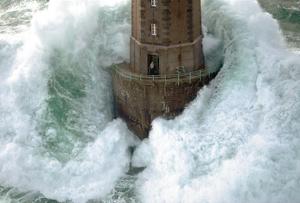 Phares dans la Tempete, La Jument by Jean Guichard