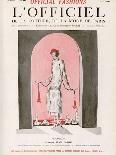 L'Officiel, August 1924 - Brumeuse-Jean Patou-Framed Art Print