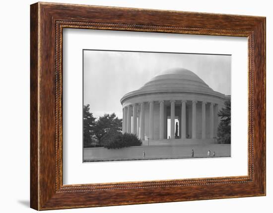 Jefferson Memorial with Profile of Statue of Jefferson-GE Kidder Smith-Framed Photographic Print