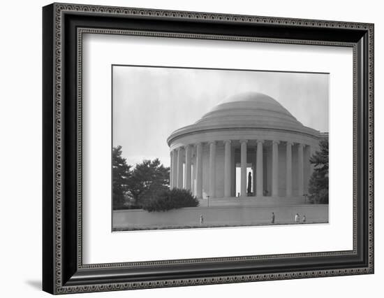 Jefferson Memorial with Profile of Statue of Jefferson-GE Kidder Smith-Framed Photographic Print