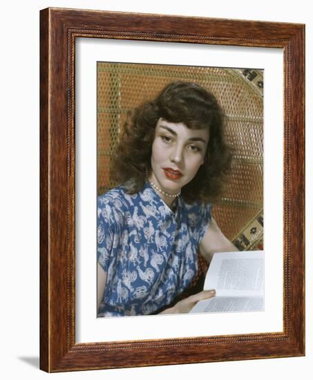 Jennifer Jones (photo)-null-Framed Photo