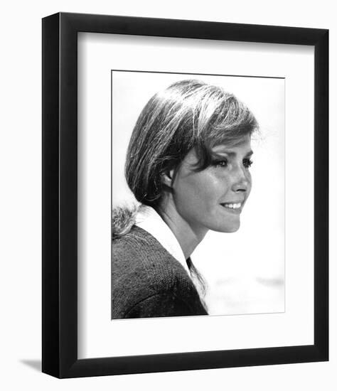 Jennifer O'Neill - Summer of '42-null-Framed Photo