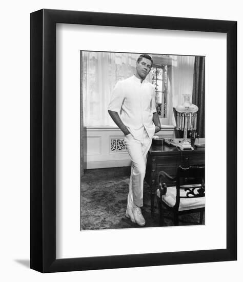 Jerry Lewis - The Disorderly Orderly-null-Framed Photo