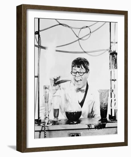 Jerry Lewis, The Nutty Professor (1963)-null-Framed Photo