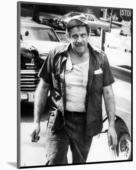 Jerry Stiller-null-Mounted Photo