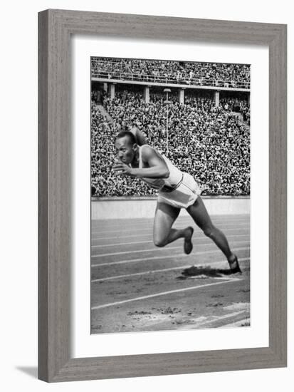 Jesse Owens at the Start of the 200 Metres at the Berlin Olympic Games, 1936-null-Framed Giclee Print