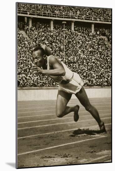 Jesse Owens at the Start of the 200m Race at the 1936 Berlin Olympics-null-Mounted Giclee Print