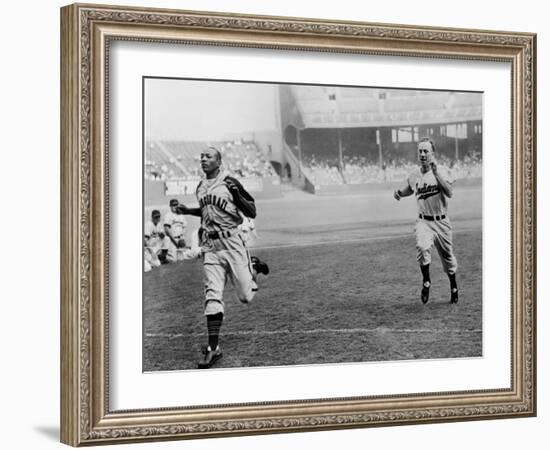 Jesse Owens Beating Baseball Player George CAse in 100-Yard Dash at Cleveland Stadium-null-Framed Photo