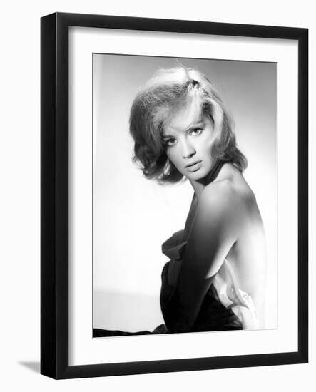 JESSICA, Angie Dickinson, 1962 (b/w photo)-null-Framed Photo