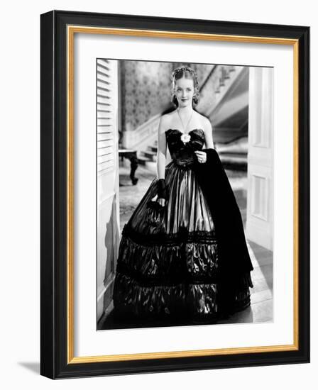 Jezebel, Bette Davis, 1938-null-Framed Photo