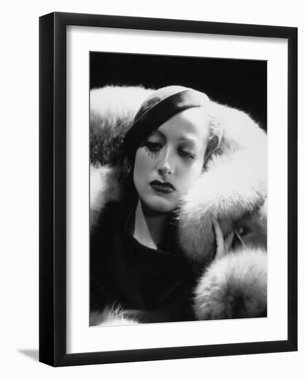 Joan Crawford, 1932--Framed Photographic Print