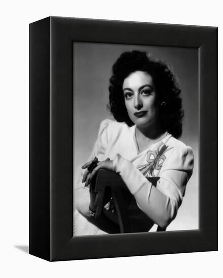 JOAN CRAWFORD dans les annees 40 JOAN CRAWFORD in the 40's (b/w photo)-null-Framed Stretched Canvas