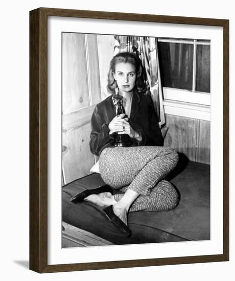 Joanne Woodward-null-Framed Photo