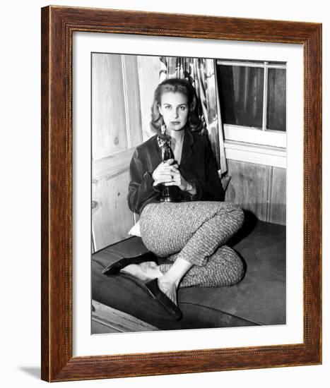 Joanne Woodward-null-Framed Photo