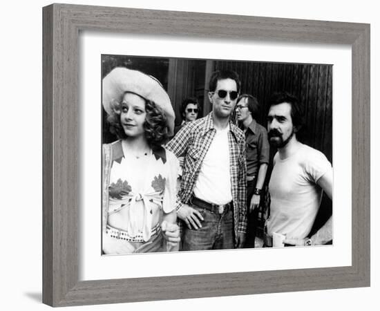 Jodie Foster; Martin Scorsese; Robert De Niro. "Taxi Driver" [1976], Directed by Martin Scorsese.-null-Framed Photographic Print