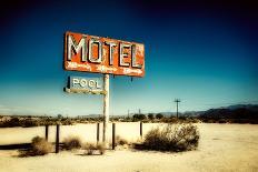 Motel Roadside Sign-Jody Miller-Photographic Print