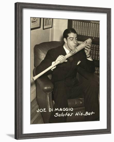 Joe Dimaggio (1914-1999)-null-Framed Photographic Print