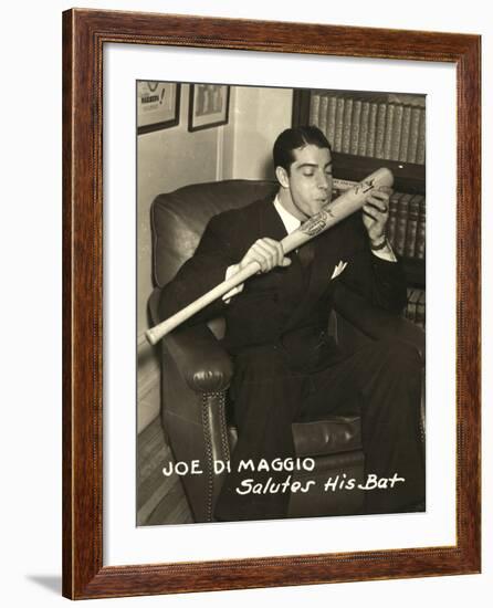 Joe Dimaggio (1914-1999)-null-Framed Photographic Print