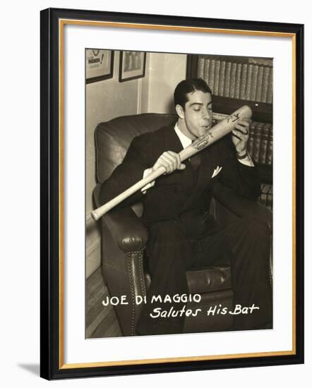 Joe Dimaggio (1914-1999)-null-Framed Photographic Print