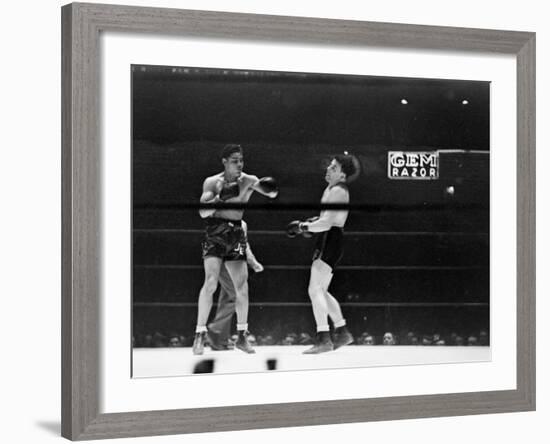 Joe Louis, Negro Boxer Fighting Perry-Peter Stackpole-Framed Premium Photographic Print