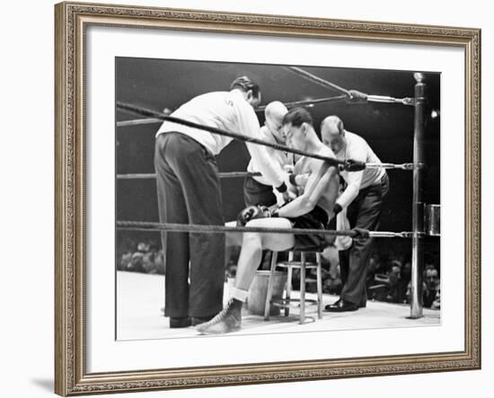 Joe Louis, Negro Boxer Fighting Perry-Peter Stackpole-Framed Premium Photographic Print