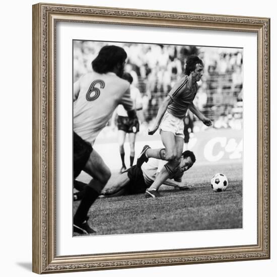 Johan Cruyff (1947-)-null-Framed Giclee Print