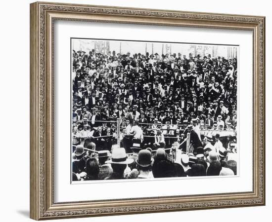 John L. Sullivan V. Jake Kilrain at Richburg, Mississippi on 18th July, 1889-American Photographer-Framed Giclee Print