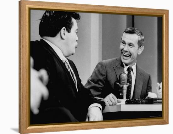 Johnny Carson and Jimmy Breslin Enjoying Conversation During Taping of the Johnny Carson Show-Arthur Schatz-Framed Premier Image Canvas