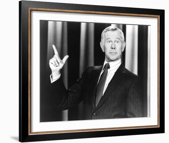 Johnny Carson, The Tonight Show Starring Johnny Carson (1962)-null-Framed Photo