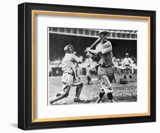 Johnny Evers of the Chicago Cubs in Action During 1906-null-Framed Giclee Print