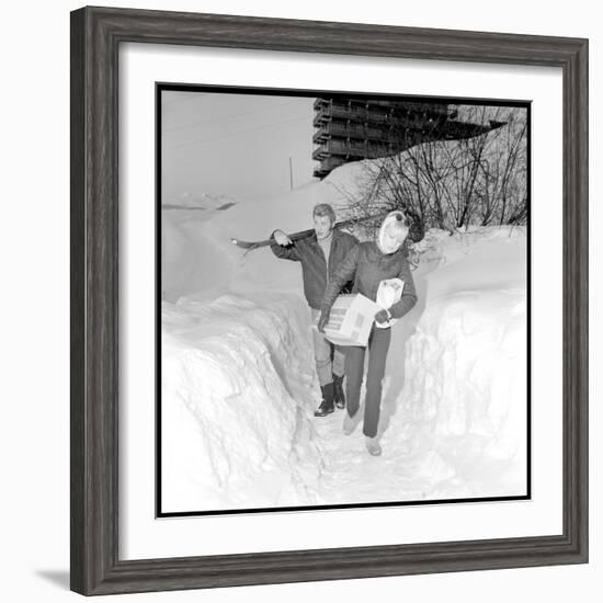 Johnny Hallyday and Sylvie Vartan in their Ski Chalet of Meribel (Southeast of France), Jan 1966-Beynon-Framed Photographic Print