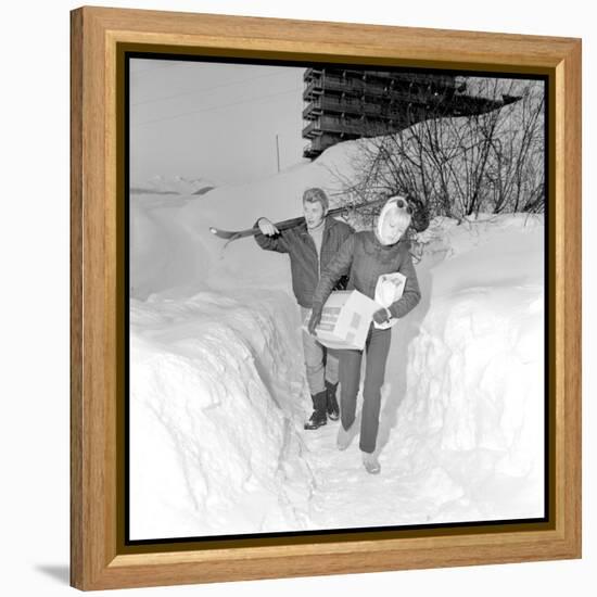 Johnny Hallyday and Sylvie Vartan in their Ski Chalet of Meribel (Southeast of France), Jan 1966-Beynon-Framed Premier Image Canvas