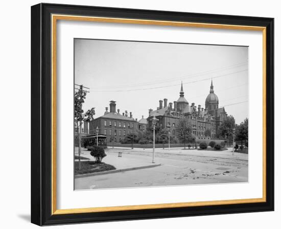 Johns Hopkins Hospital, Baltimore, Md., C.1903-null-Framed Photographic Print