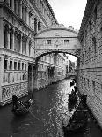 Bridge of Sighs, Doge's Palace, Venice, Italy-Jon Arnold-Photographic Print